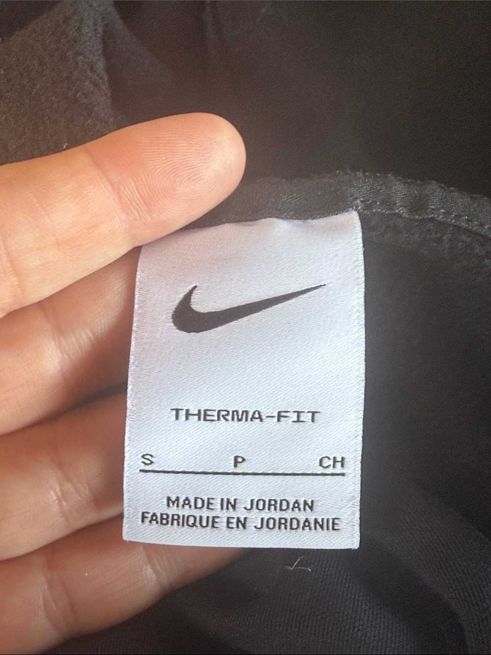 Nike Women's Therma-Fit Fleece Color-Block Training Hoodie - Picture 7 of 9
